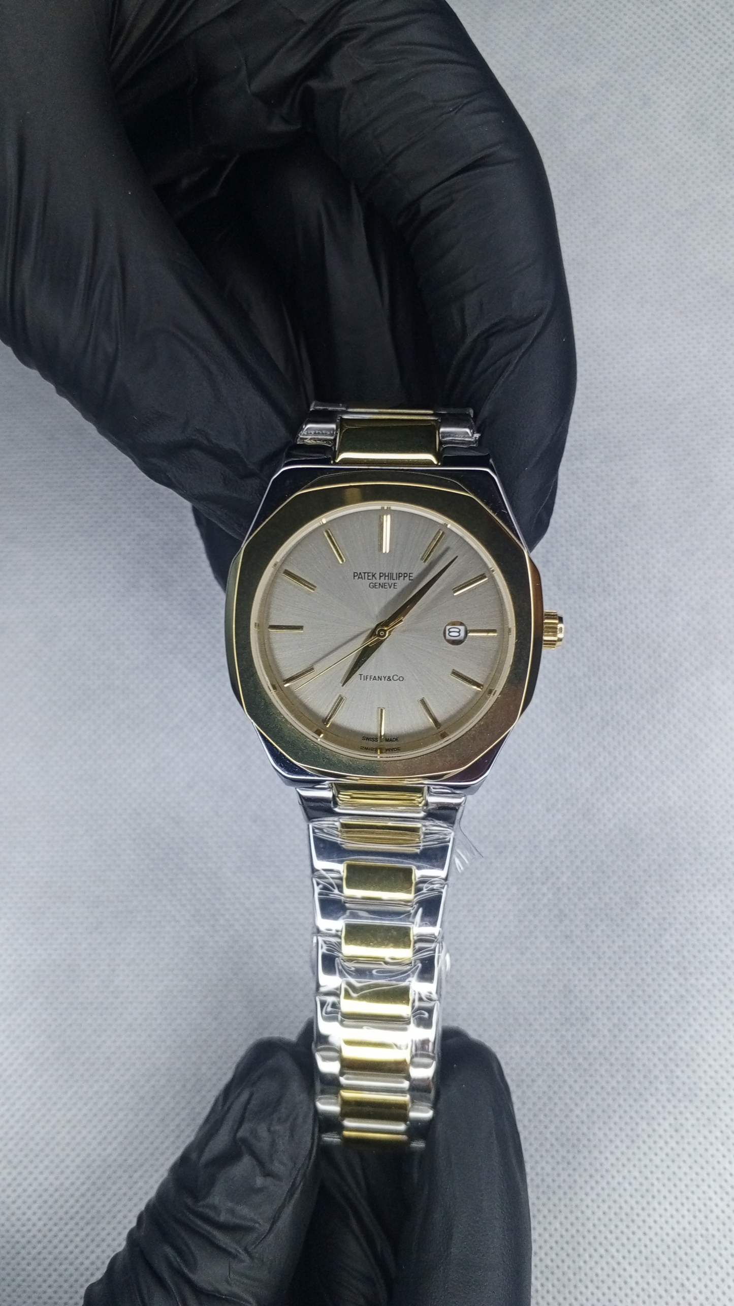 Patek Philippe Luxury Swiss Watch – Timeless Elegance & Precision